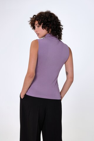 Aligne Top 'Genny' in Lila