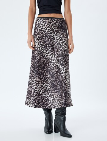 Koton Skirt in Brown: front