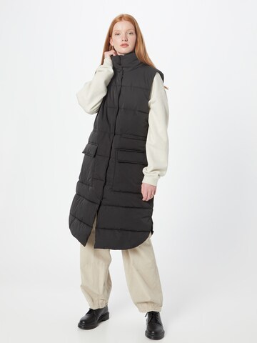 MSCH COPENHAGEN Vest 'Kaysa Pavinaria' in Black: front