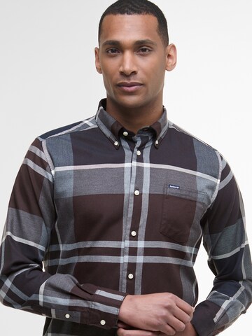 Coupe regular Chemise 'Dunoon' Barbour en marron