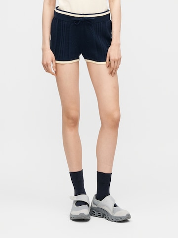 regular Pantaloni di ADIDAS ORIGINALS in blu: frontale