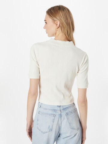 Calvin Klein Jeans T-Shirt in Beige