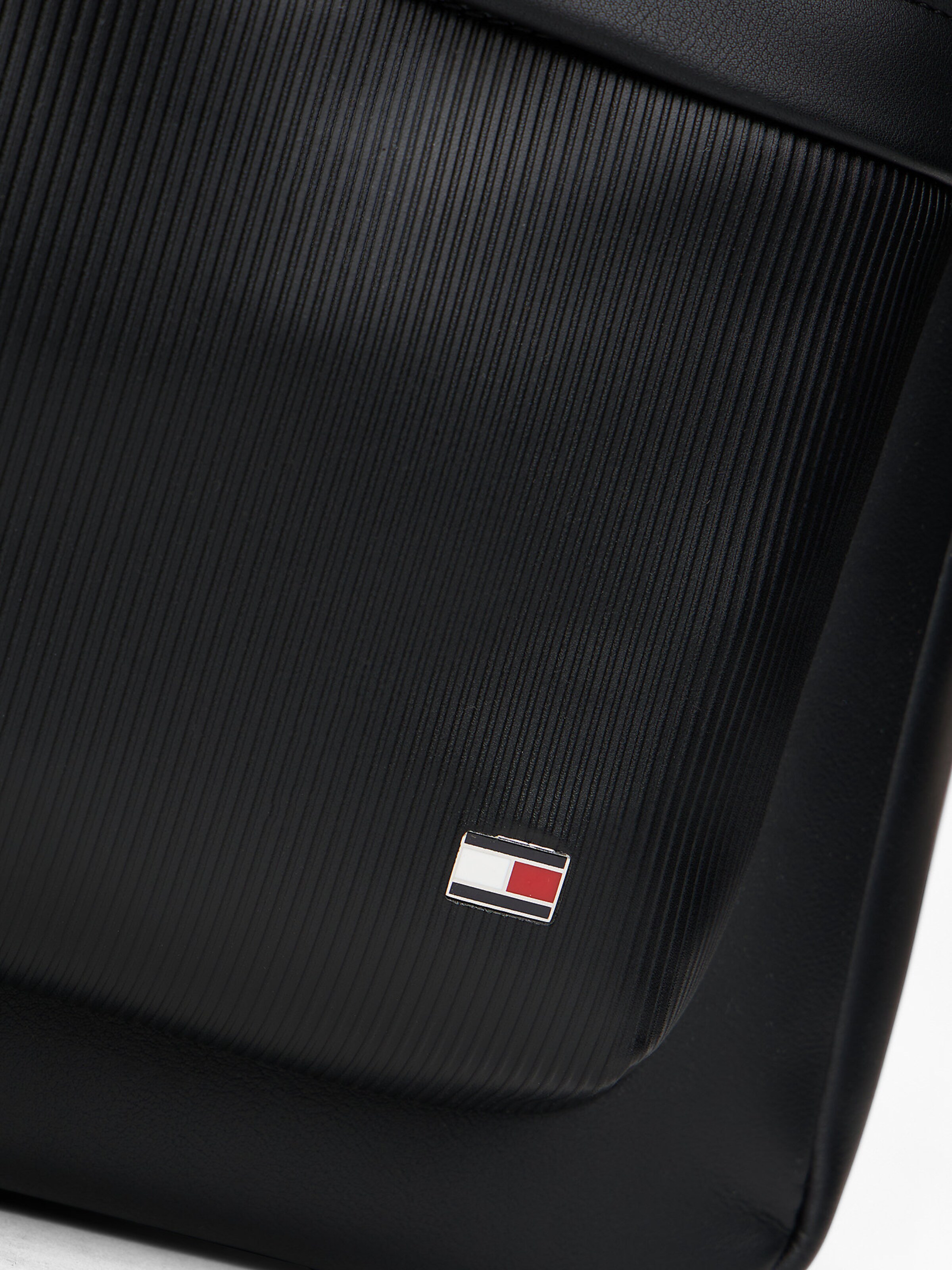 TOMMY HILFIGER Backpack in Black