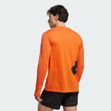 ADIDAS TERREX Performance shirt 'Xperior' in Orange