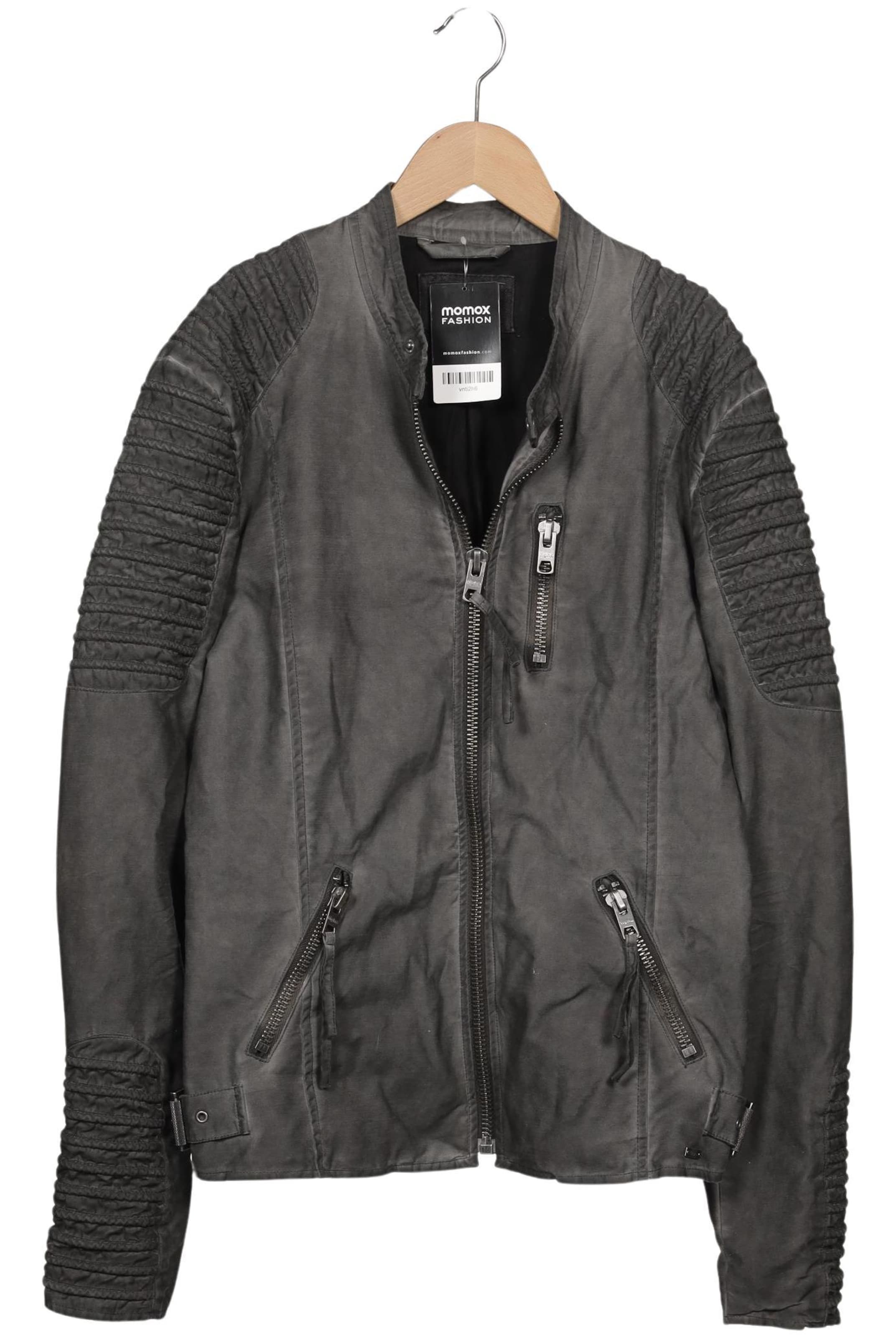 tigha Jacket & Coat in L in Grey: front