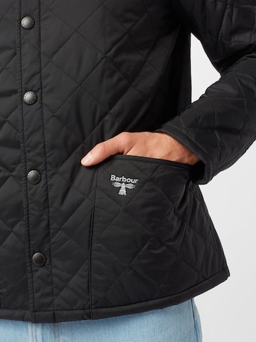 Barbour Beacon Prehodna jakna 'Starling Quil' | črna barva