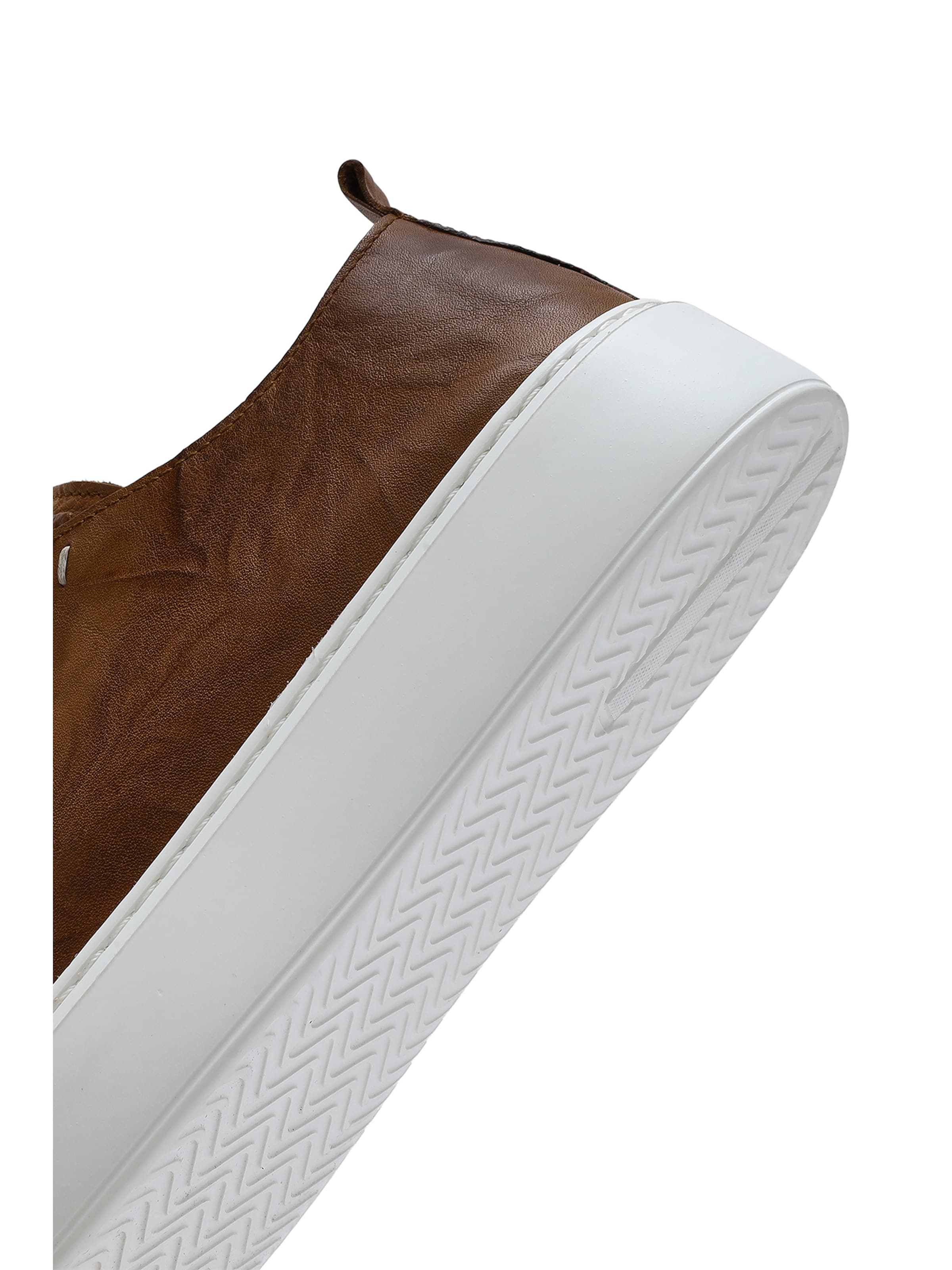 Sneaker bassa di Derimod in marrone