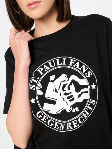 FC St. Pauli T-Shirt 'Gegen Rechts' in Schwarz