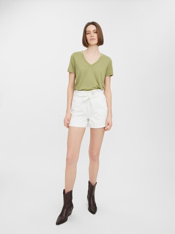 VERO MODA Regular Shorts 'Tamira' in Weiß