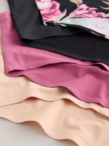 Next Slip - bézs