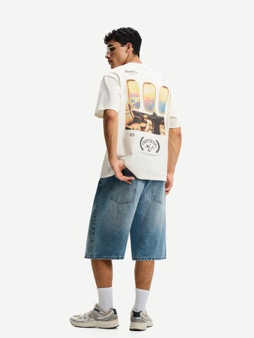 Bershka T-shirt i vit
