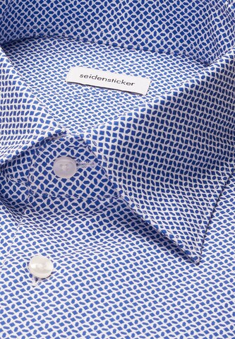 Coupe regular Chemise business 'Schwarze Rose' SEIDENSTICKER en bleu