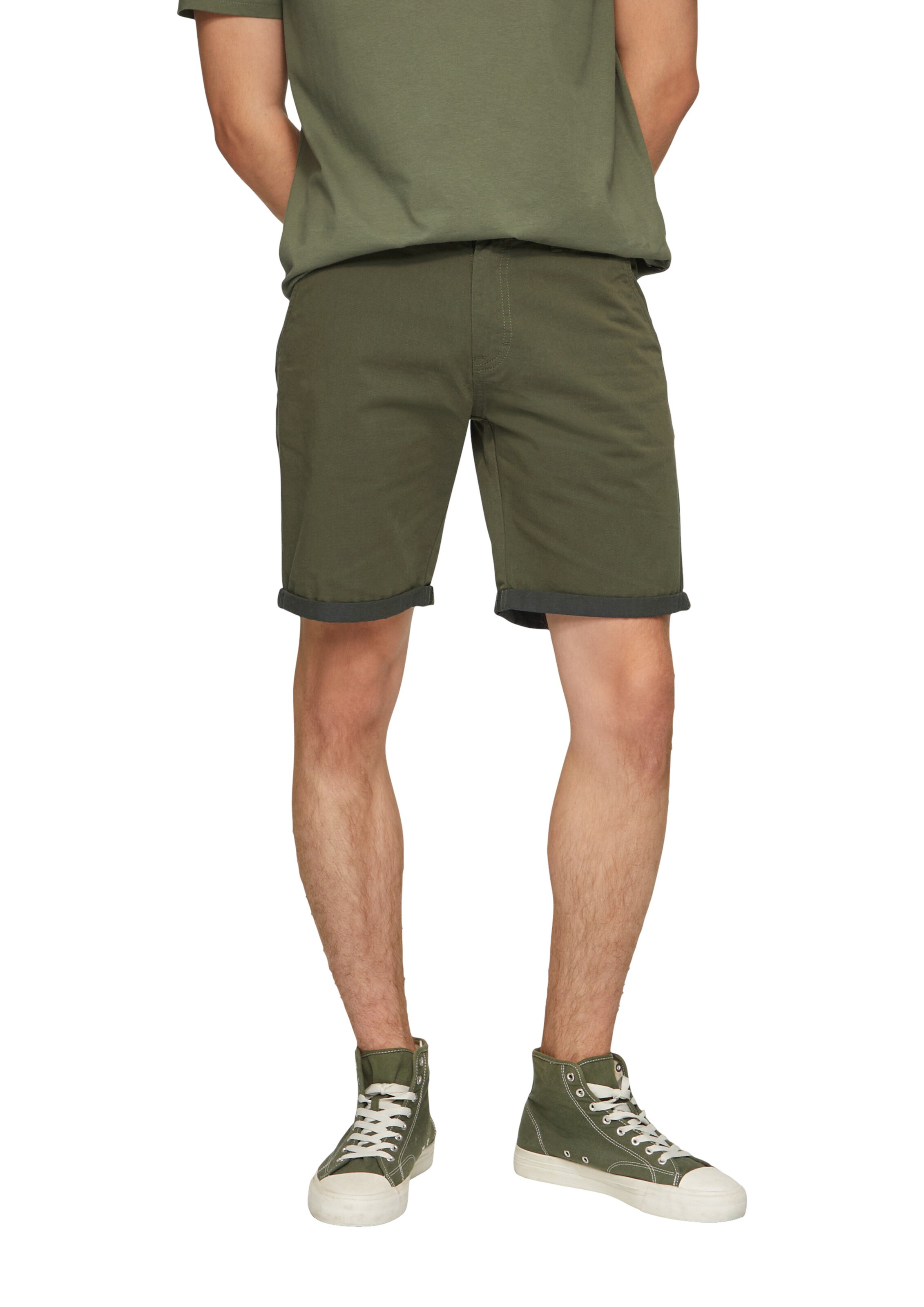 Regular Pantalon QS en vert : devant