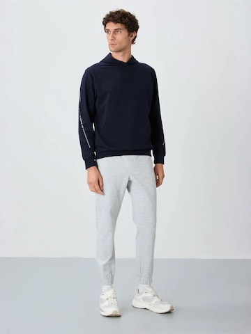 Regular Pantalon Tommy Life en gris