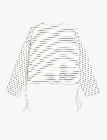 Koton Sweatshirt in White