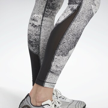 Reebok Skinny Sporthose in Grau