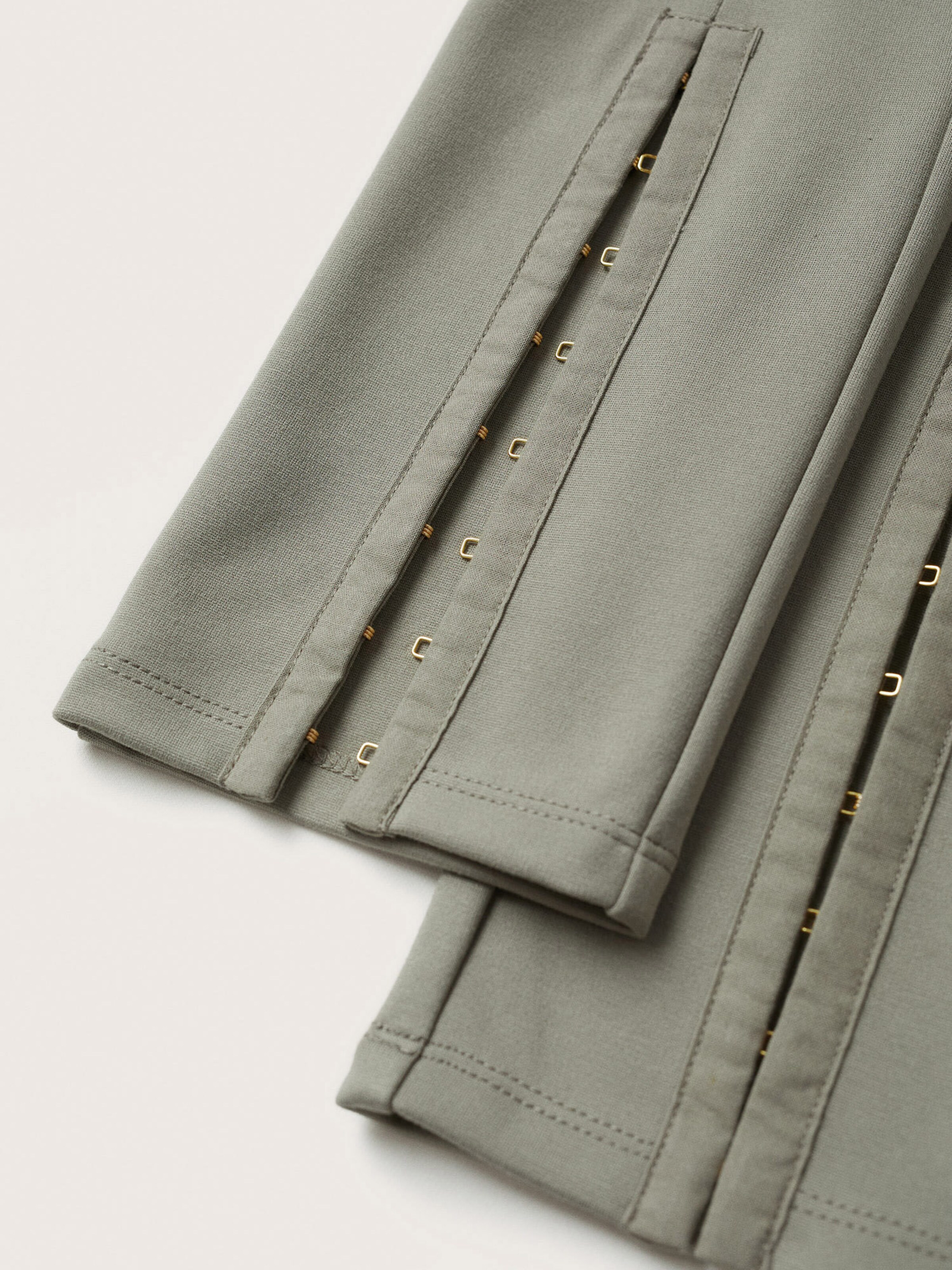 Skinny Leggings 'RICARDO' de la MANGO pe verde