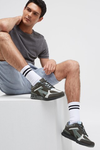 CAMP DAVID Sneakers in Brown: front