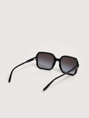 VOGUE Eyewear Слънчеви очила '0VO5696S' в черно