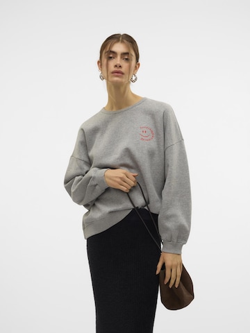 VERO MODA - Sudadera 'Ija' en gris: frente