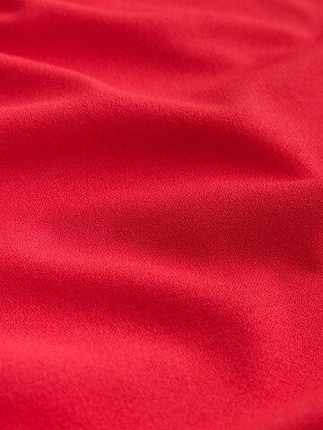Next Top in Rood