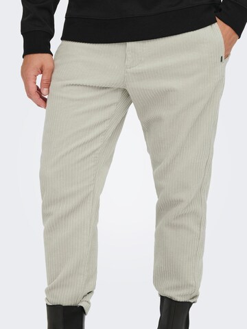 regular Pantaloni chino di Only & Sons in grigio
