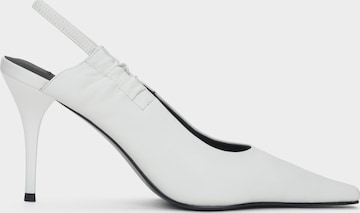 Estro Pumps '618-6' i vit: framsida