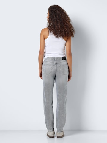 Noisy may Slimfit Jeans 'Moni' in Grau