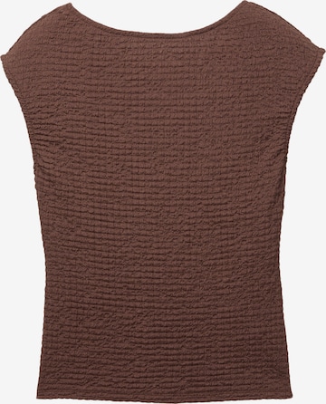 Pull&Bear Toppi värissä ruskea: etupuoli