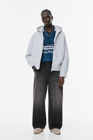 Pull&Bear Baggy Jeans in Grey