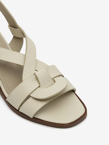 LOTTUSSE Strap Sandals 'Pala' in White