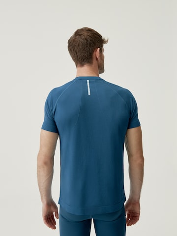 Born Living Yoga Performance Shirt 'Otawa' in Blue