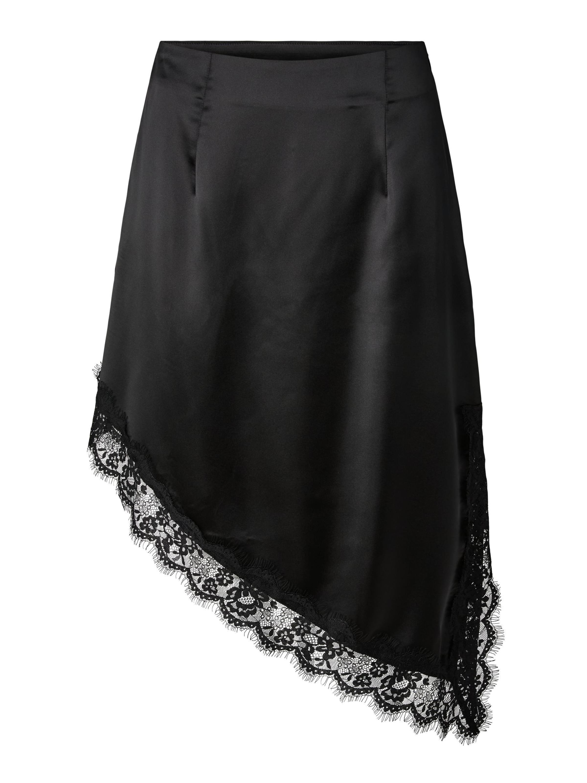 PIECES - Falda 'EVY' en negro: frente