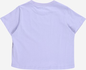 Nike Sportswear - Camiseta en lila