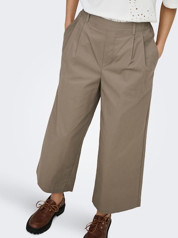 ONLY Loose fit Pleat-front trousers 'ONLZora' in Grey