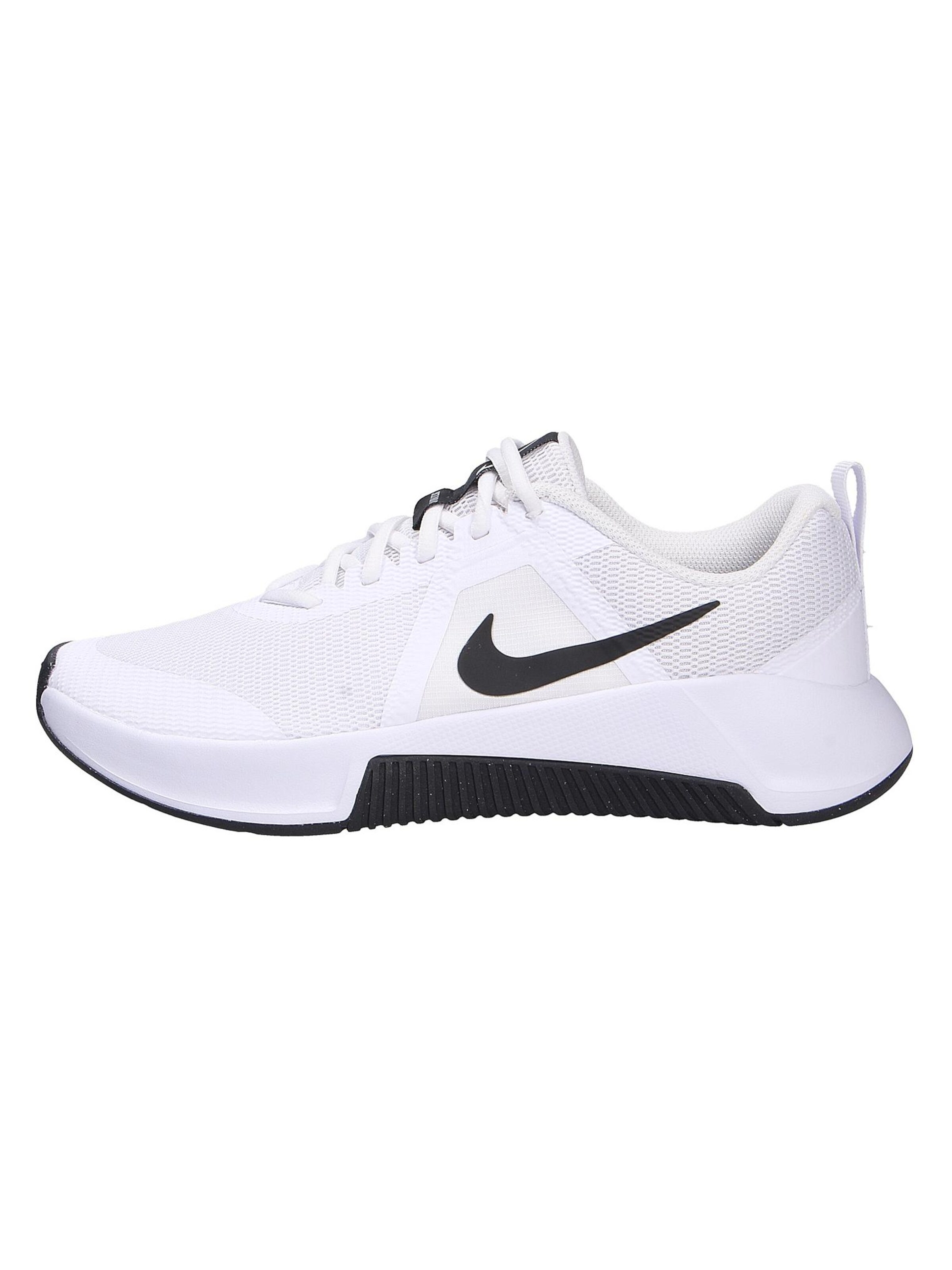 NIKE Sneakers in White