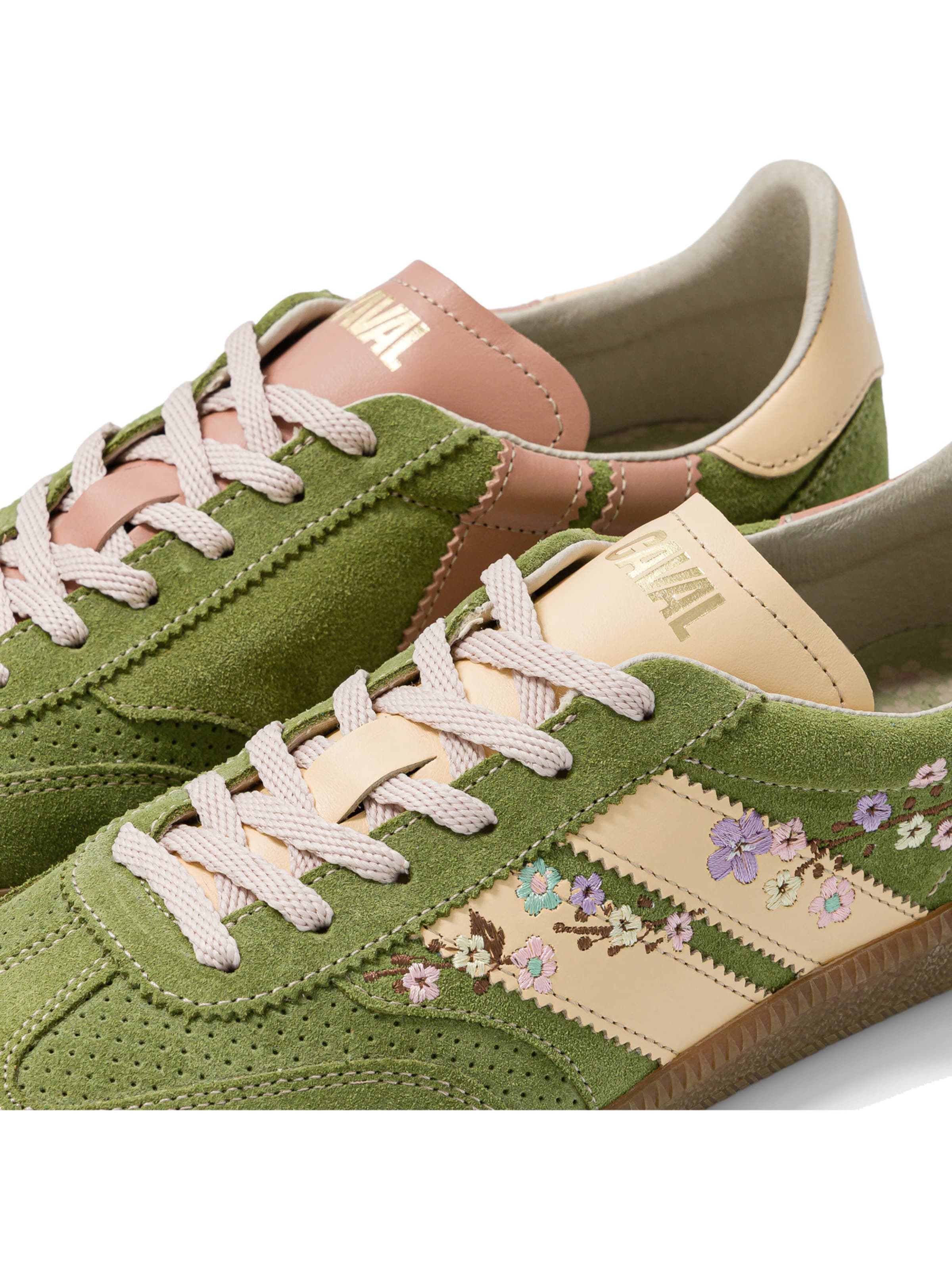 Caval Sneakers ' PULSE ' in Green