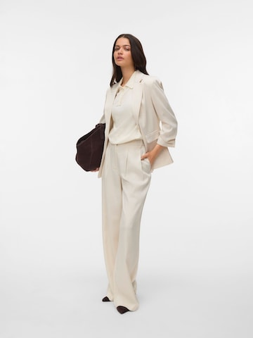 Wide leg Pantaloni con pieghe 'VMSteffi' di VERO MODA in beige