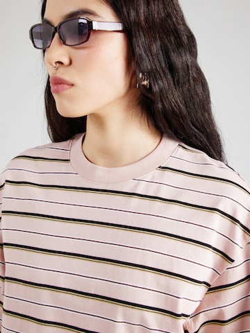 T-shirt & Other Stories en rose