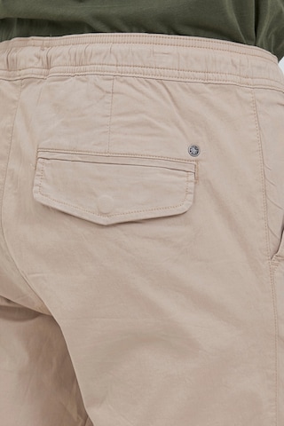 Effilé Pantalon !Solid en beige