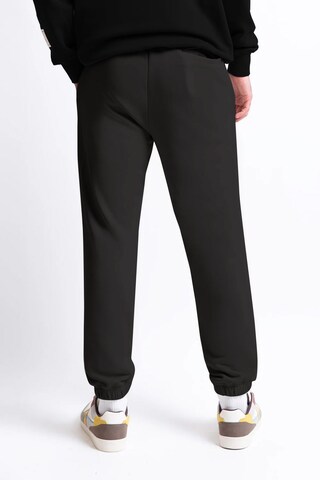 UNIQVIBE Tapered Broek in Grijs