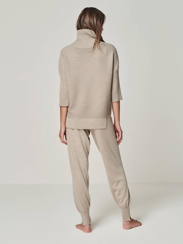 YOU LOOK PERFECT Hausanzug in Grau