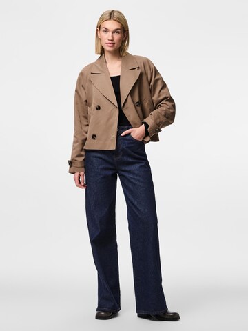 Manteau mi-saison 'PCScarlett' PIECES en marron