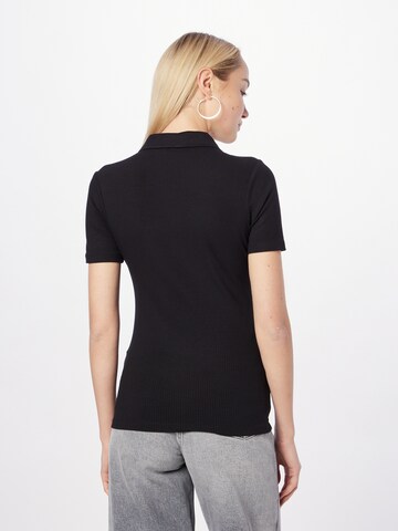 TOMMY HILFIGER T-Shirt in Schwarz