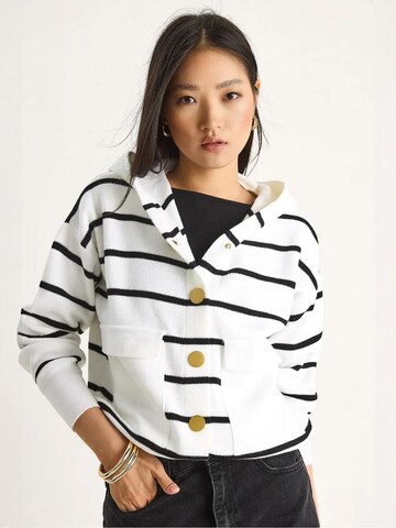 Bianco Lucci Strickjacke in Weiß: Vorderseite