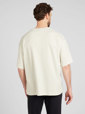 UNDER ARMOUR Functioneel shirt 'Rival' in Beige