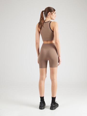 P.E Nation Skinny Παντελόνι φόρμας 'Restore Seamless 5' σε καφέ