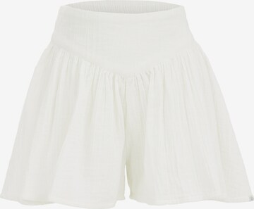 WE Fashion Regular Skirt in White: front