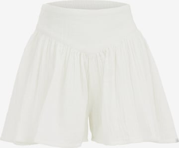 WE Fashion Regular Skirt in White: front