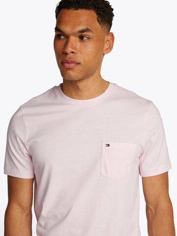 Maglietta 'ESSENTIAL' di TOMMY HILFIGER in rosa